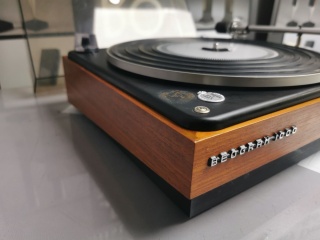 BEOGRAM 1000 TURNTABLE